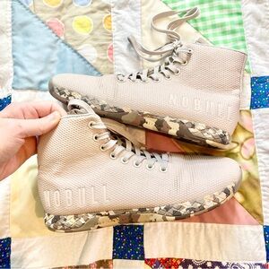 NOBULL High top Wild Sand Trainer Size M6, W7.5